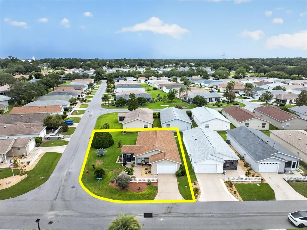 8242 SE 169th Palownia Loop The Villages FL 32162