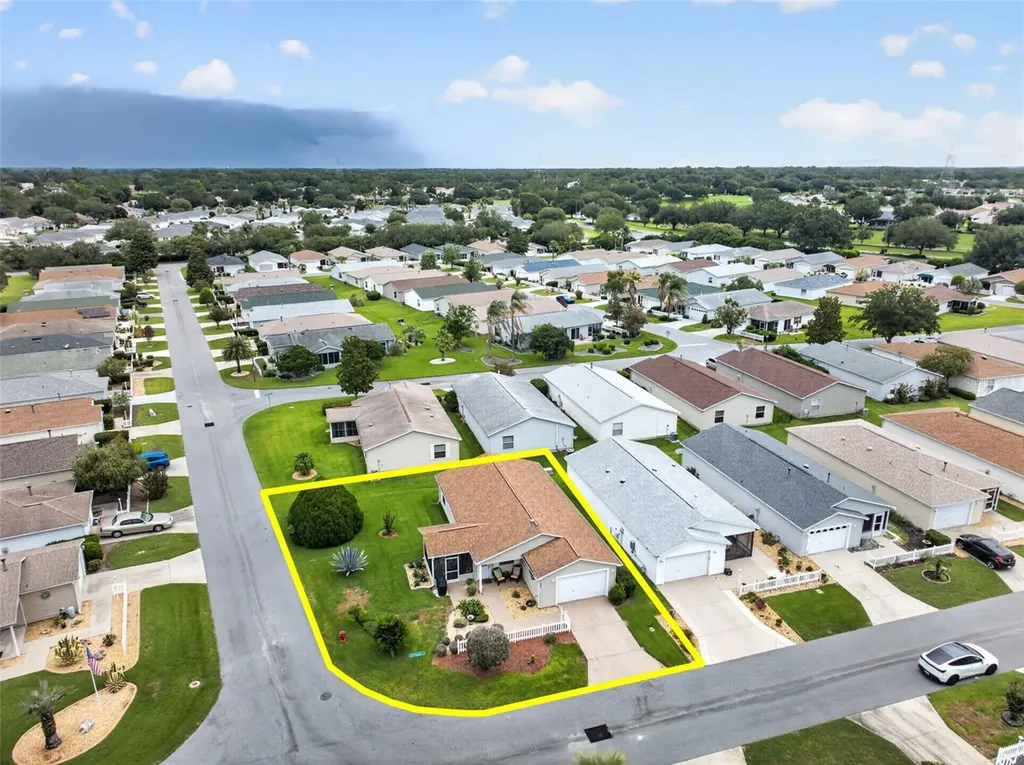 8242 SE 169th Palownia Loop The Villages FL 32162