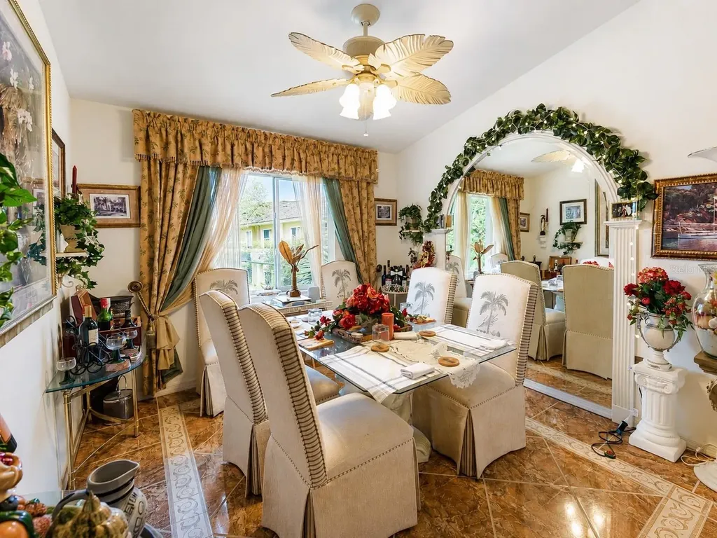 8294 Key Royal Circle Naples FL 34119