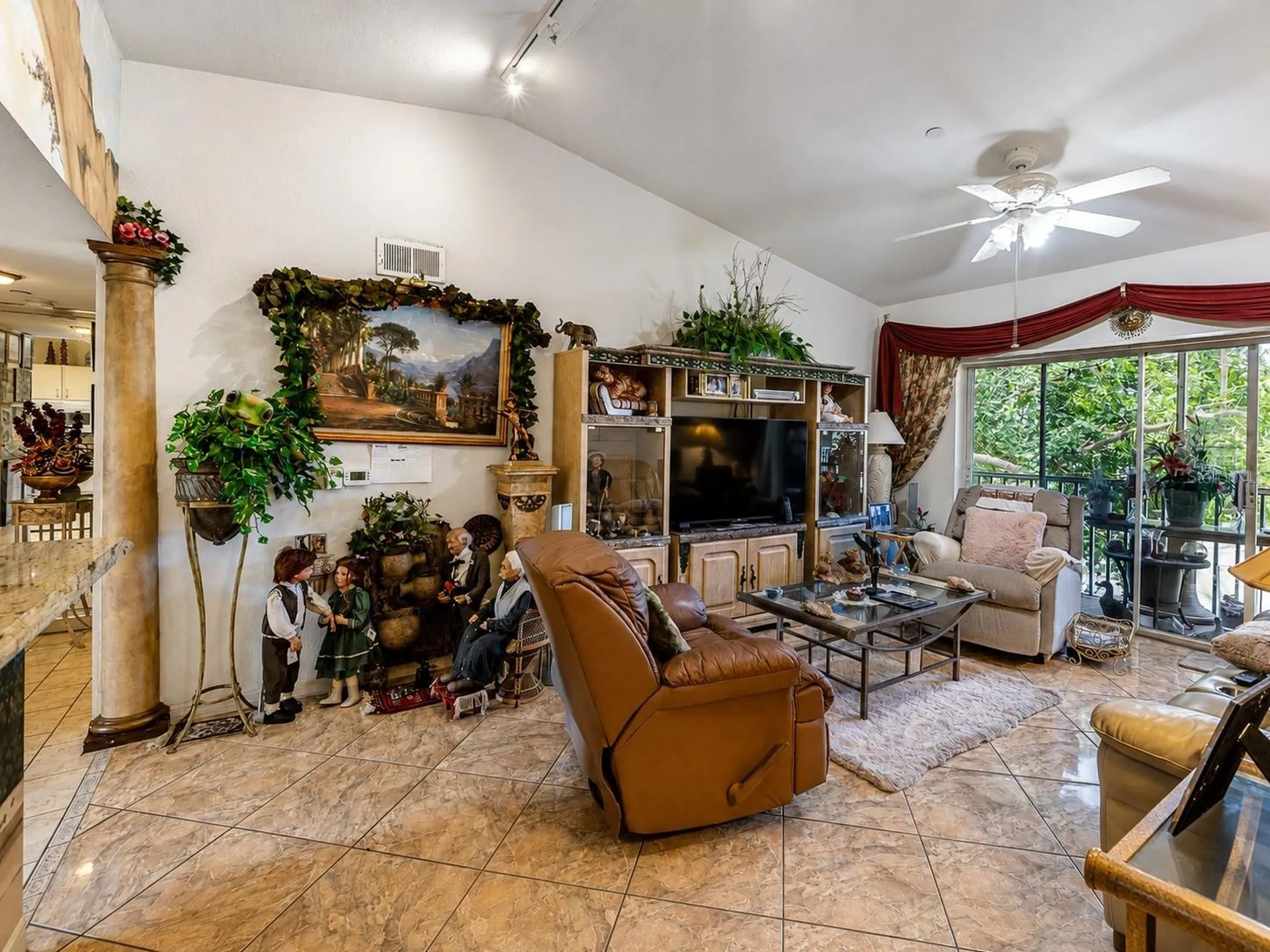 8294 Key Royal Circle Naples FL 34119