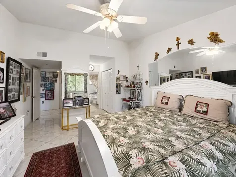 8294 Key Royal Circle Naples FL 34119