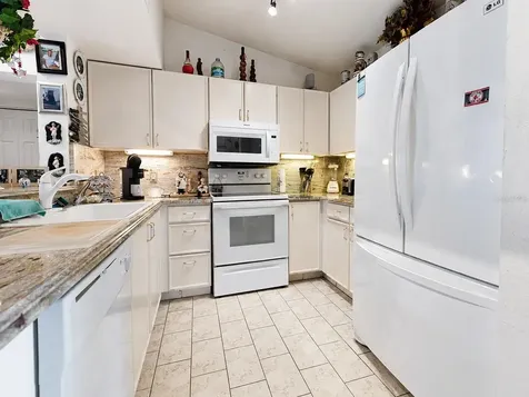 8294 Key Royal Circle Naples FL 34119