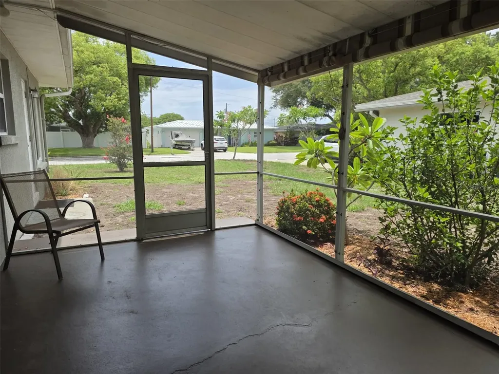2077 Druid Road E Clearwater FL 33764
