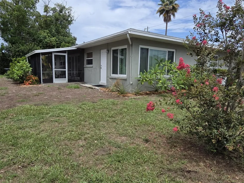 2077 Druid Road E Clearwater FL 33764