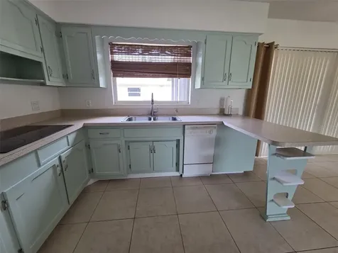2077 Druid Road E Clearwater FL 33764