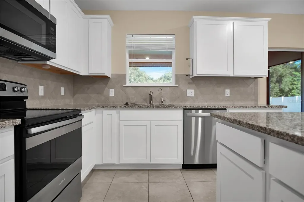 1042 Michelangelo Lane Winter Haven FL 33884