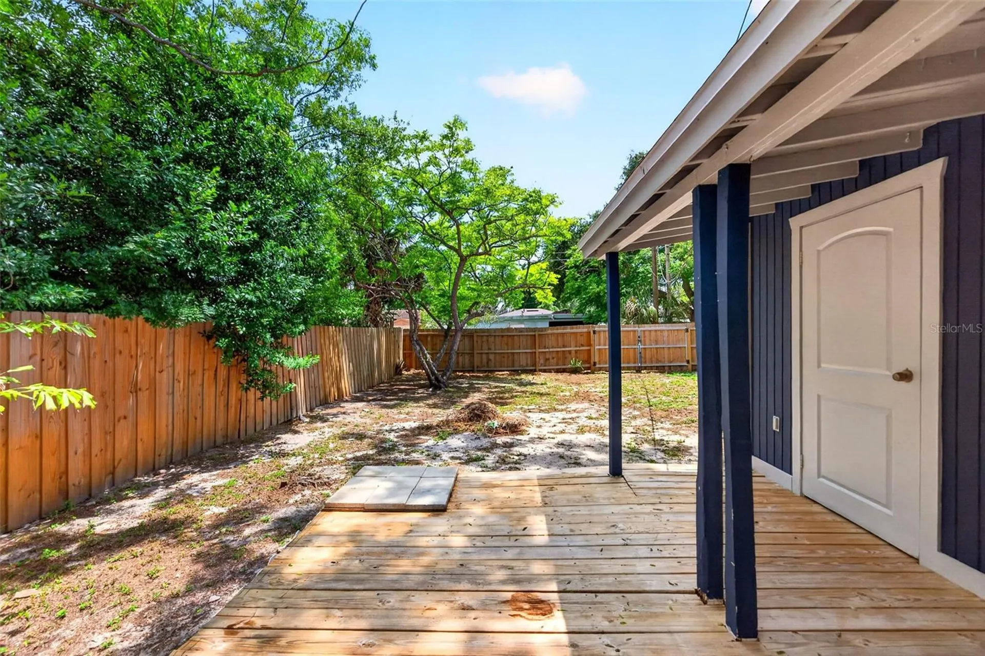 4616 9th Avenue S St Petersburg FL 33711