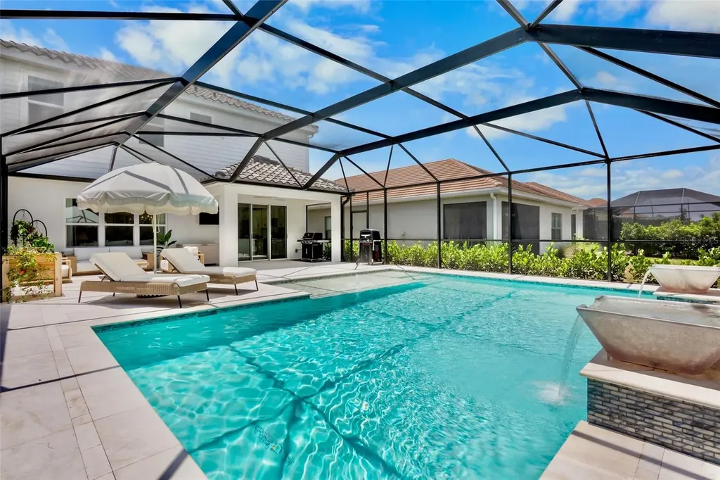 10113 Canaveral Circle Sarasota FL 34241