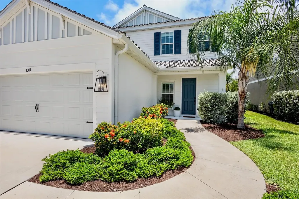 10113 Canaveral Circle Sarasota FL 34241