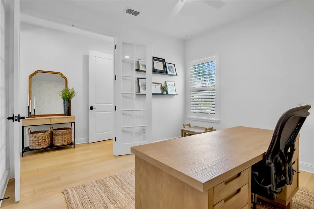 10113 Canaveral Circle Sarasota FL 34241