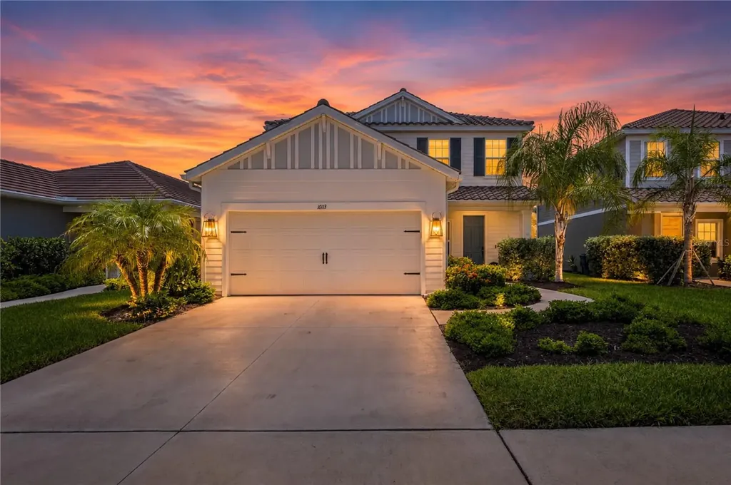 10113 Canaveral Circle Sarasota FL 34241
