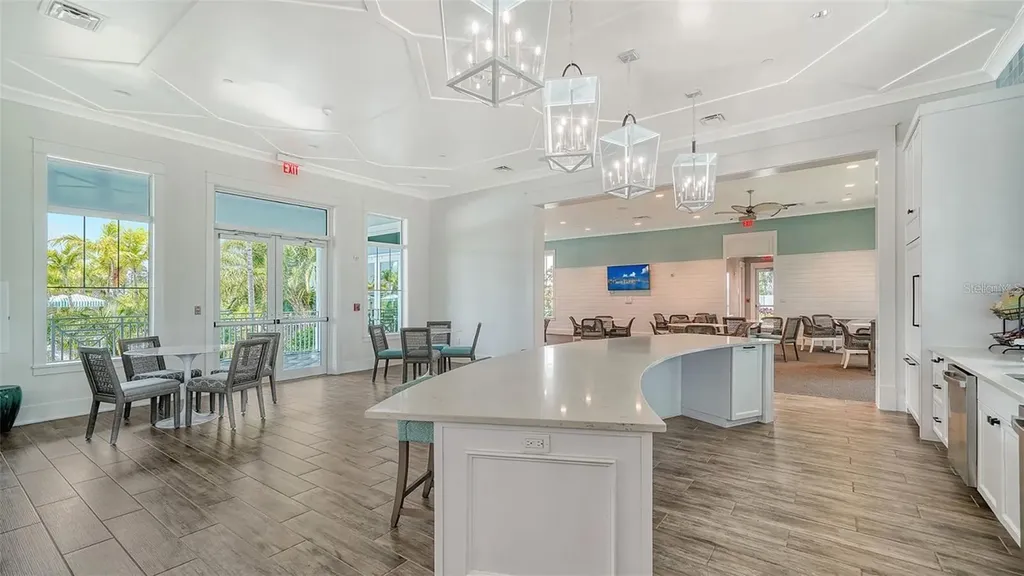 10113 Canaveral Circle Sarasota FL 34241