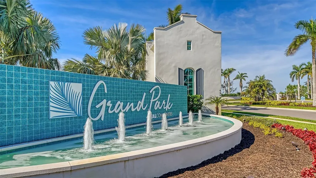 10113 Canaveral Circle Sarasota FL 34241
