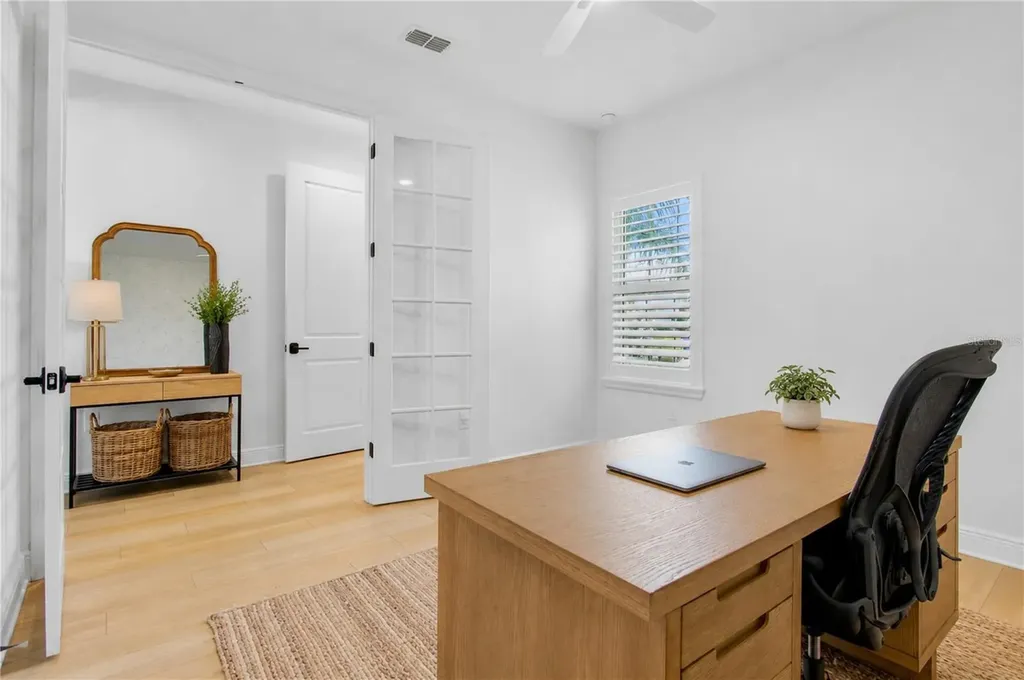 10113 Canaveral Circle Sarasota FL 34241