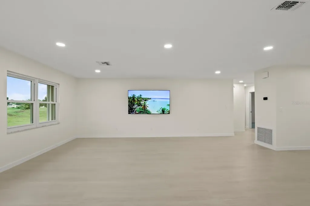 2703 Lancaster Drive Sun City Center FL 33573