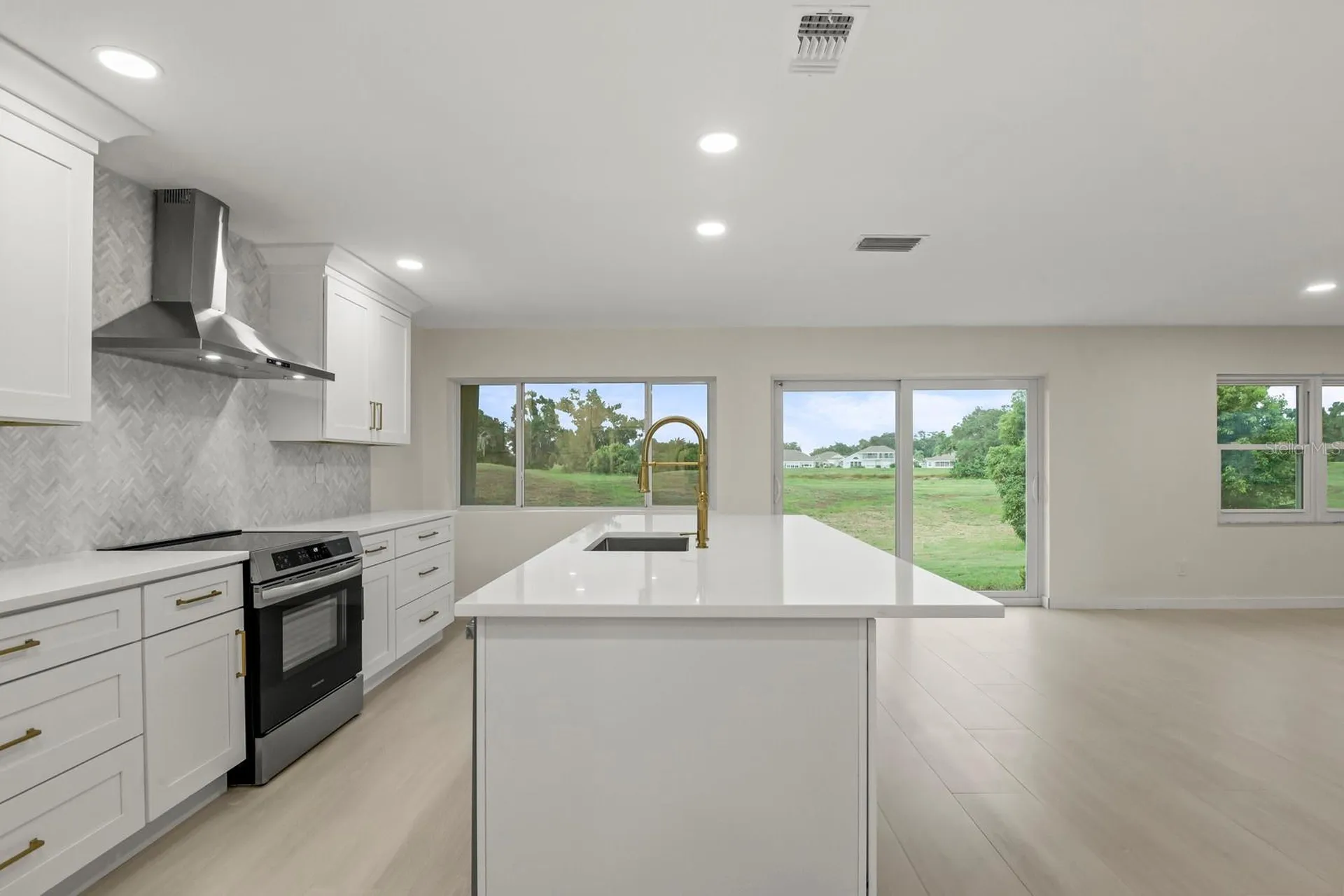 2703 Lancaster Drive Sun City Center FL 33573