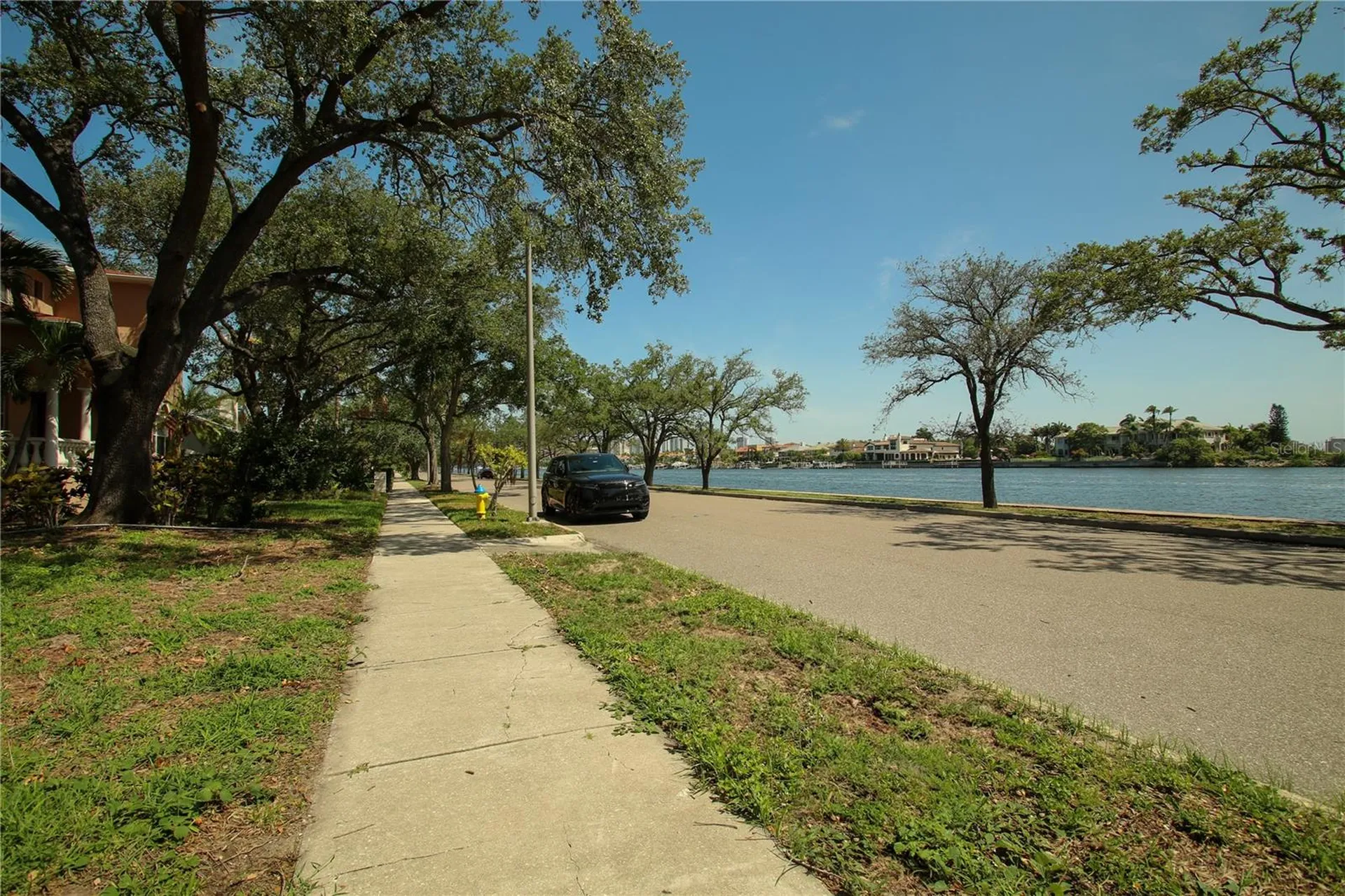 424 Channel Drive Tampa FL 33606