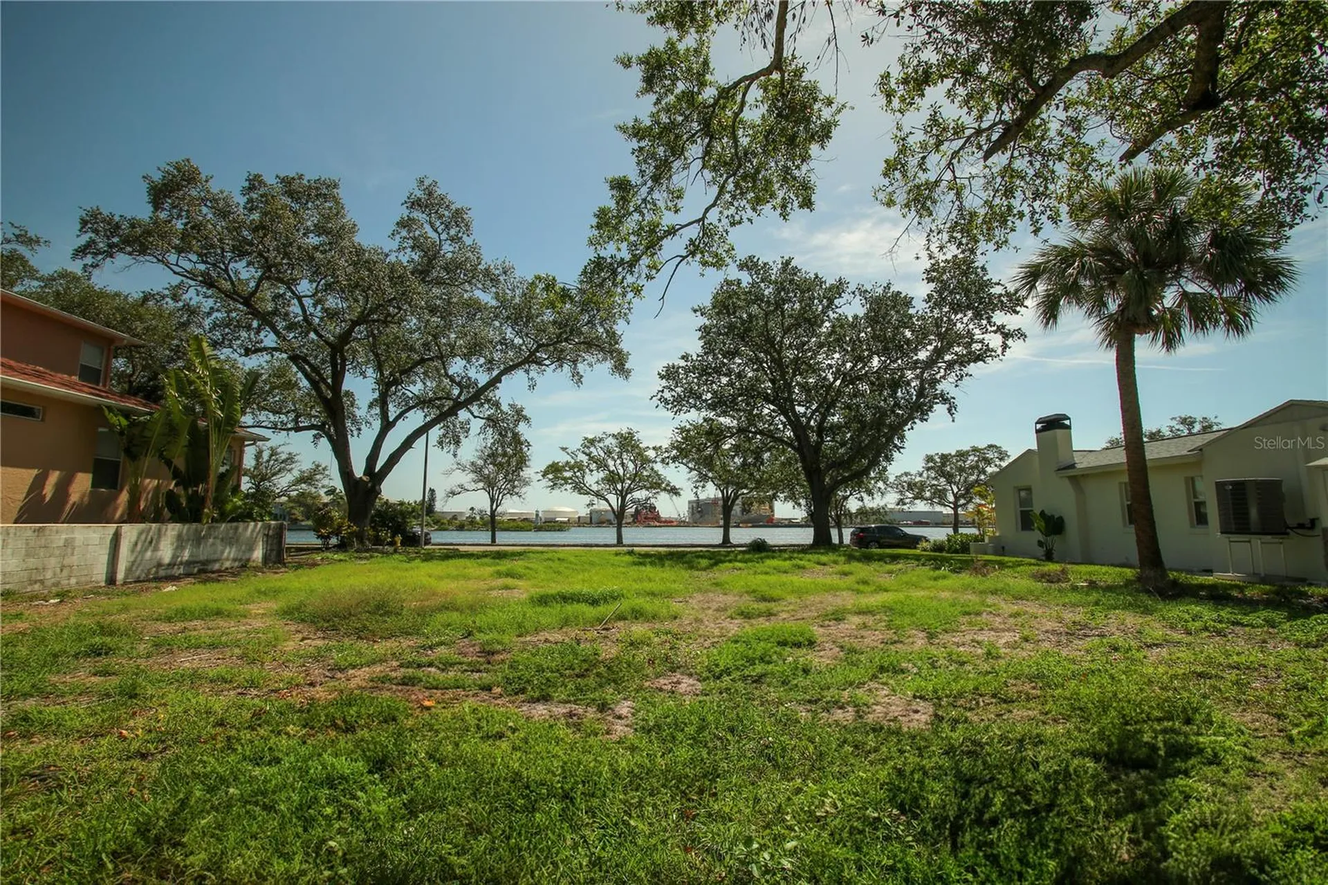 424 Channel Drive Tampa FL 33606