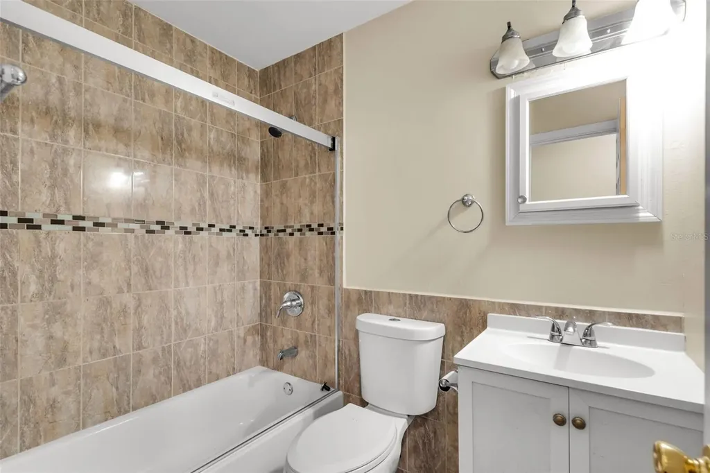 405 SW 77th Avenue North Lauderdale FL 33068