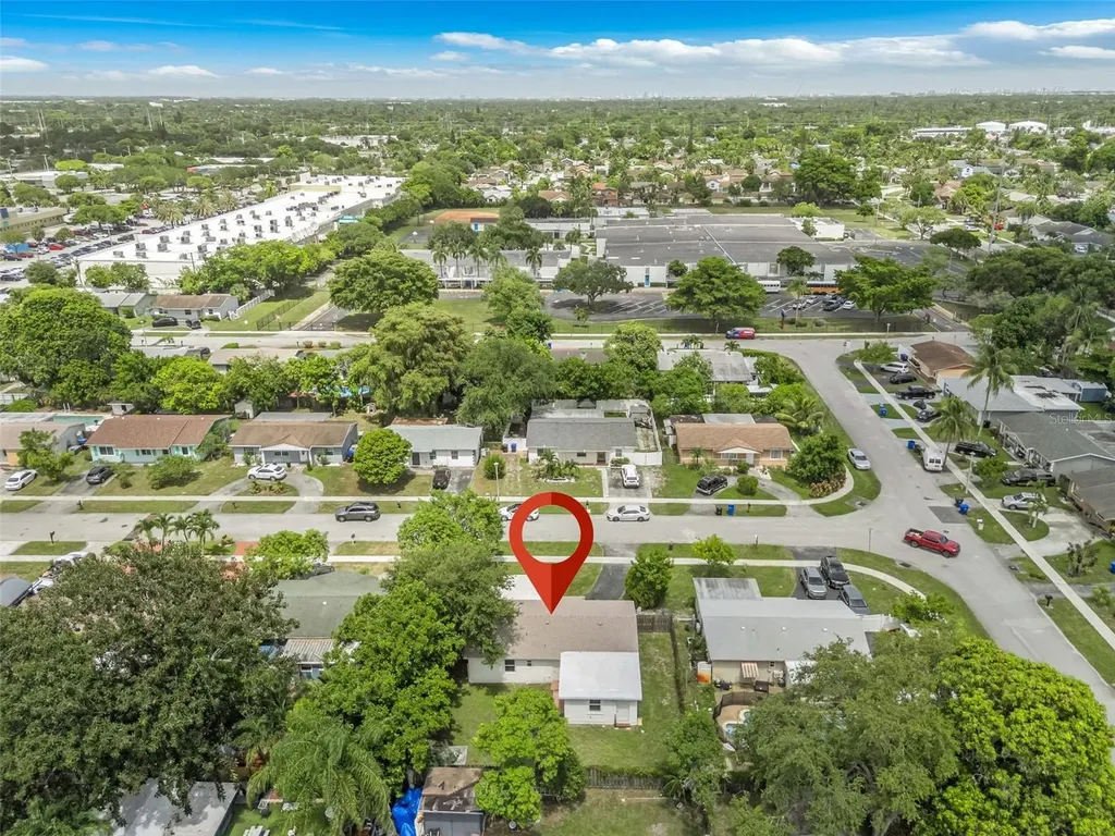 405 SW 77th Avenue North Lauderdale FL 33068