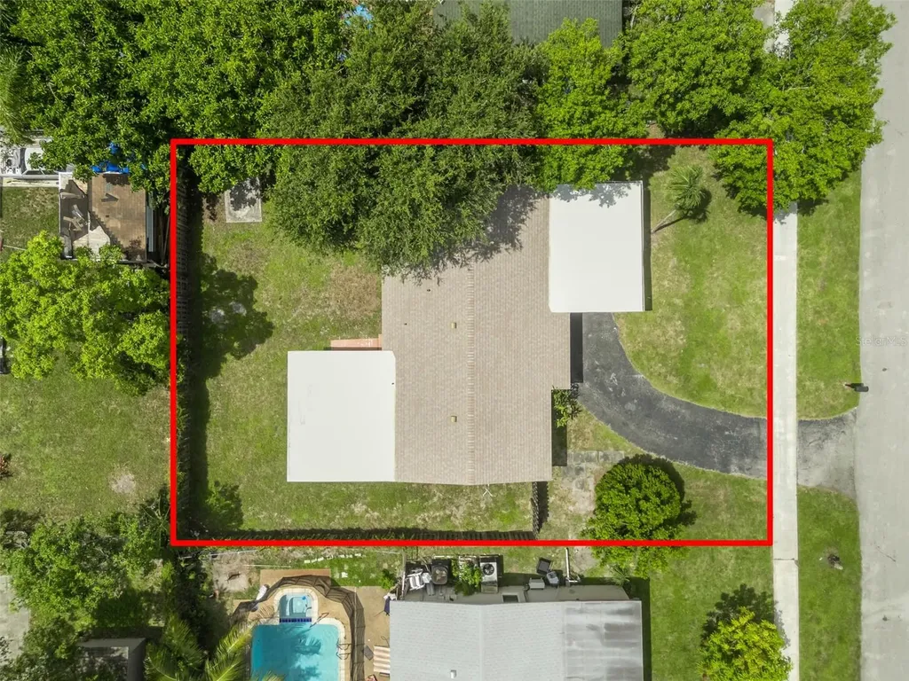 405 SW 77th Avenue North Lauderdale FL 33068
