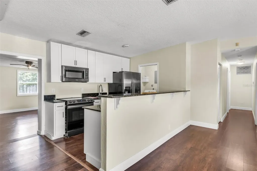 405 SW 77th Avenue North Lauderdale FL 33068