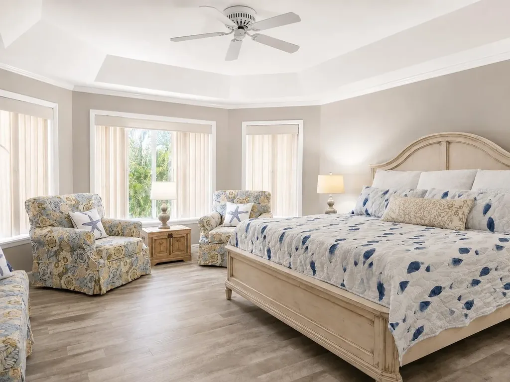 140 50th Street Holmes Beach FL 34217