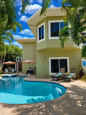140 50th Street Holmes Beach FL 34217