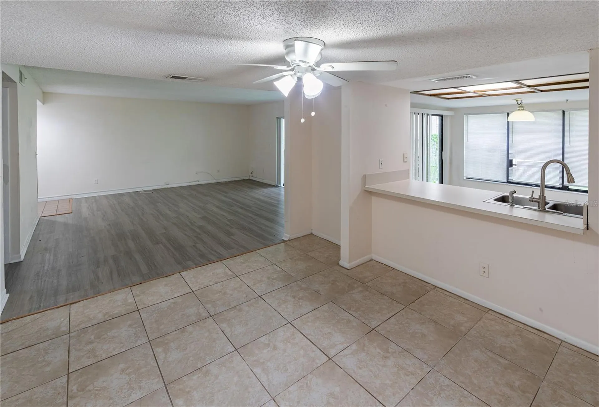 7873 Niagara Avenue Tampa FL 33617