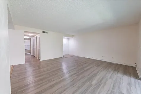 7873 Niagara Avenue Tampa FL 33617