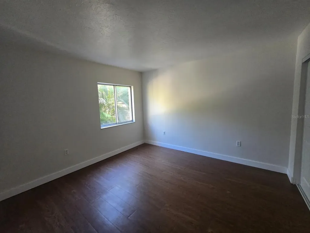1714 69th Avenue W Bradenton FL 34207