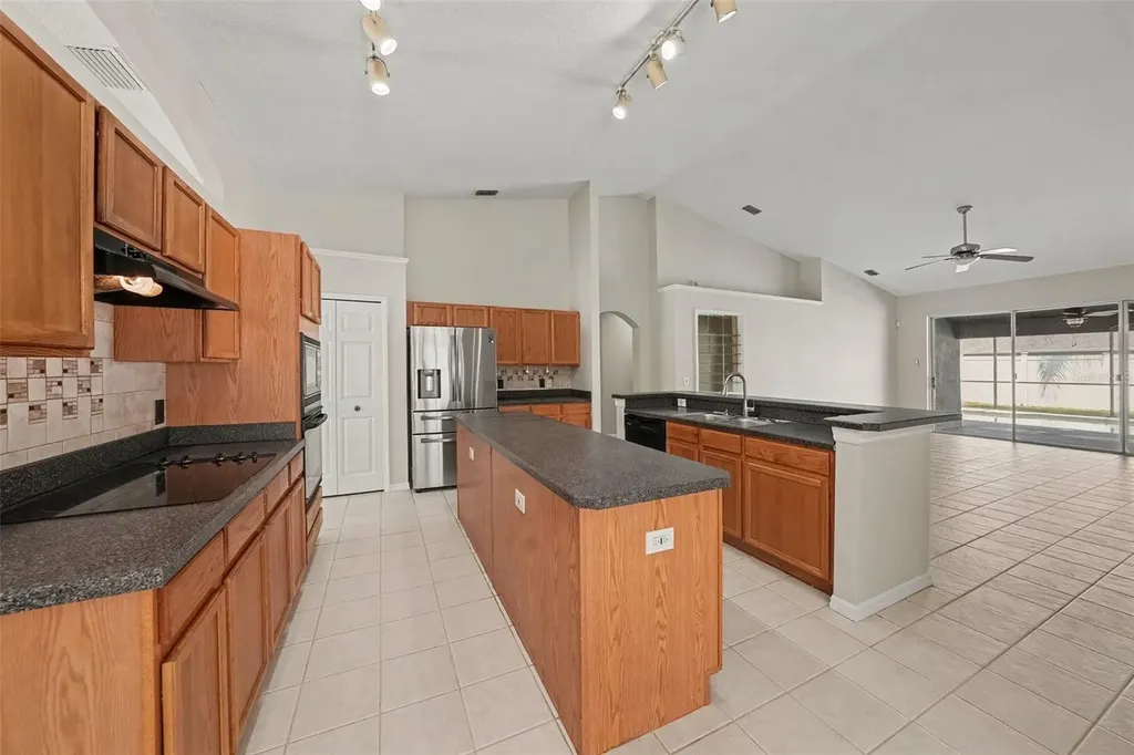 5146 New Savannah Circle Wesley Chapel FL 33545