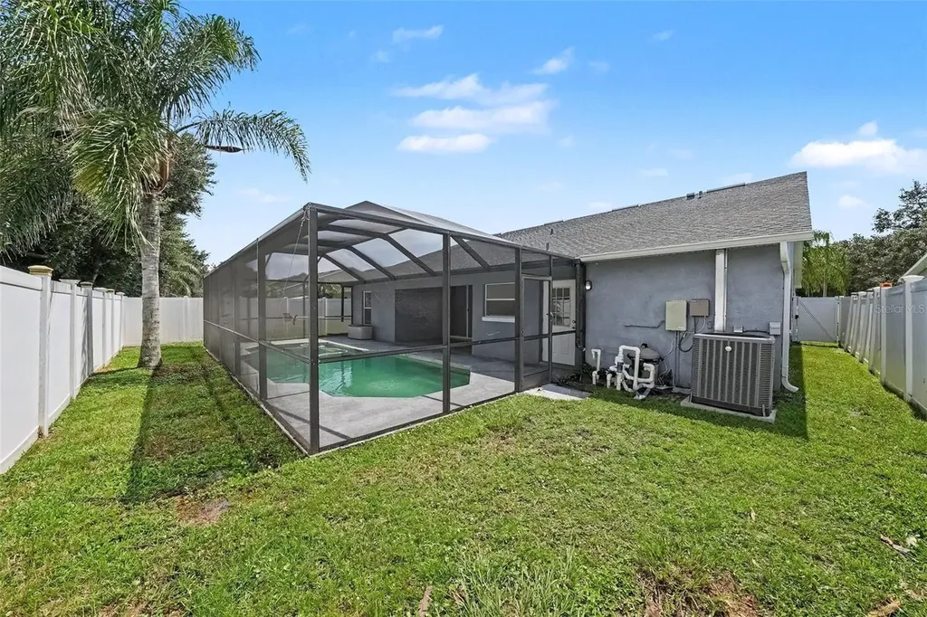 5146 New Savannah Circle Wesley Chapel FL 33545