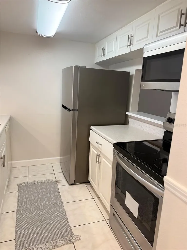 7128 Waterside Drive Tampa FL 33617