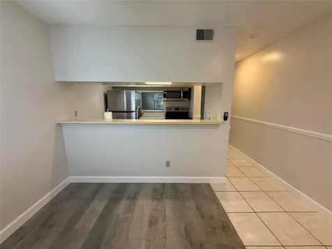 7128 Waterside Drive Tampa FL 33617