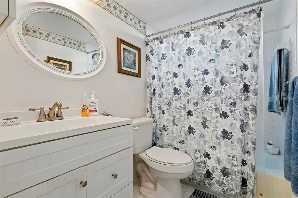 4040 Ironwood Circle Bradenton FL 34209