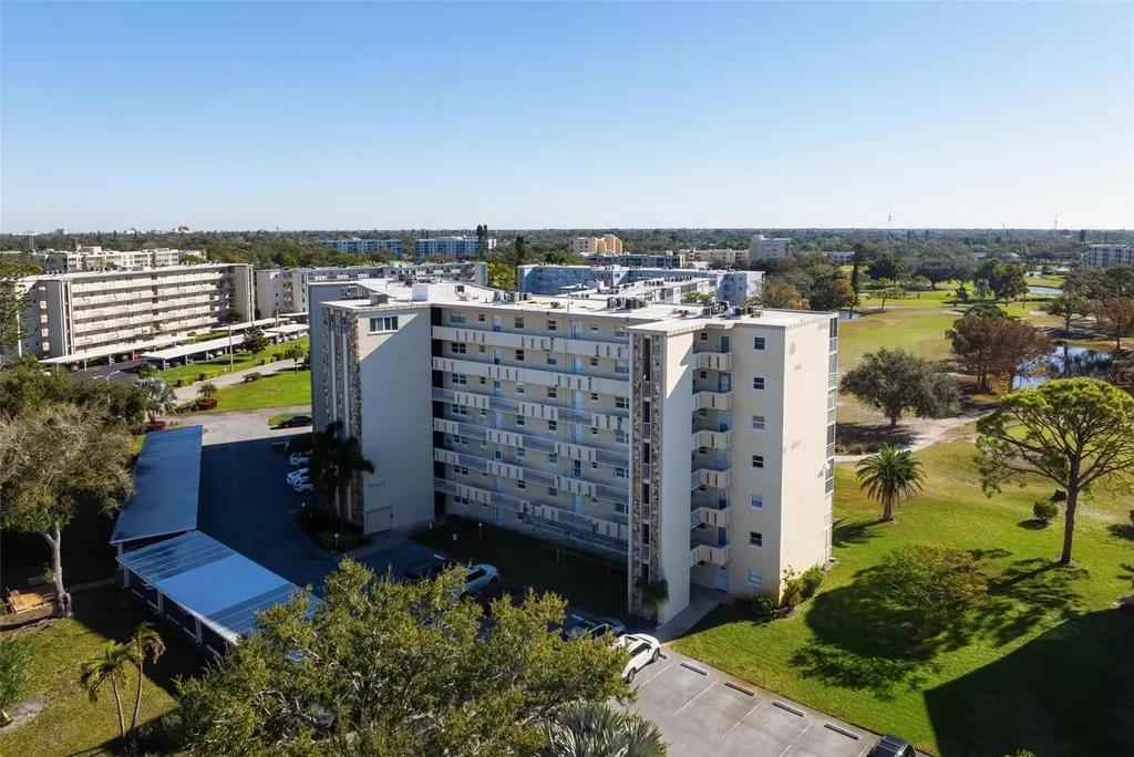 4040 Ironwood Circle Bradenton FL 34209