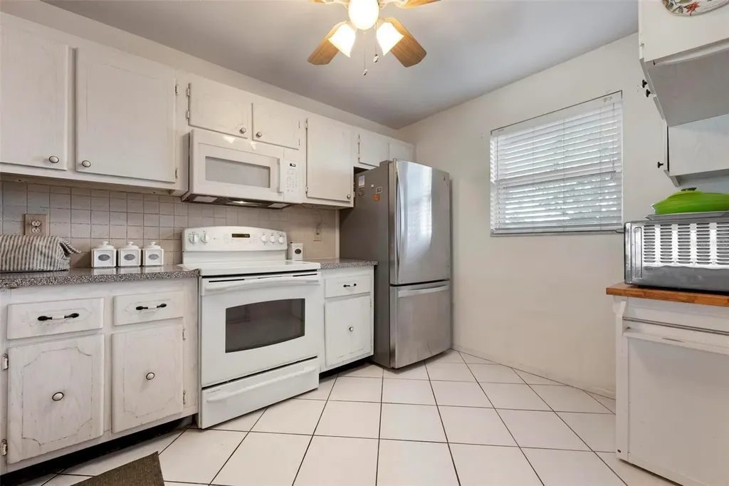 4040 Ironwood Circle Bradenton FL 34209