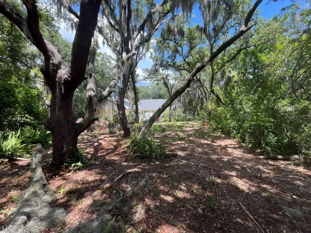 310 Clayton Road Auburndale FL 33823