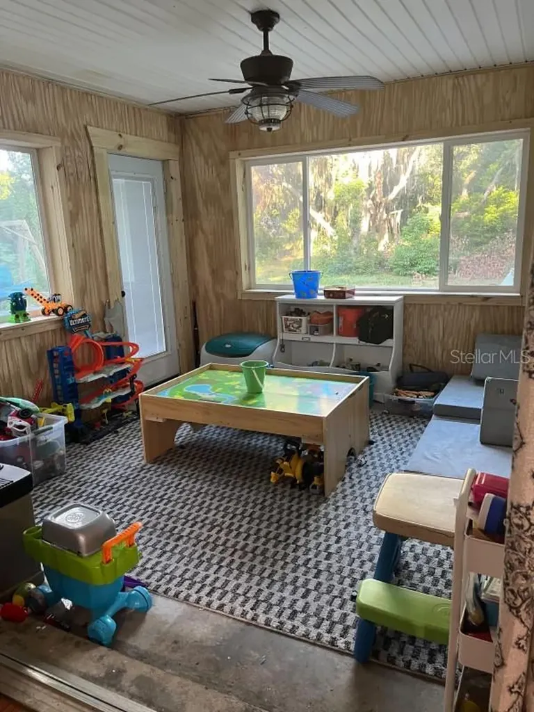 310 Clayton Road Auburndale FL 33823