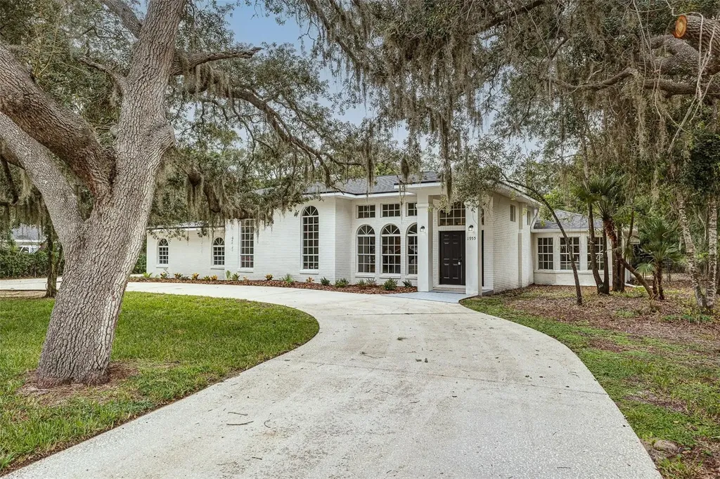 1955 Capps Road Lake Wales FL 33898