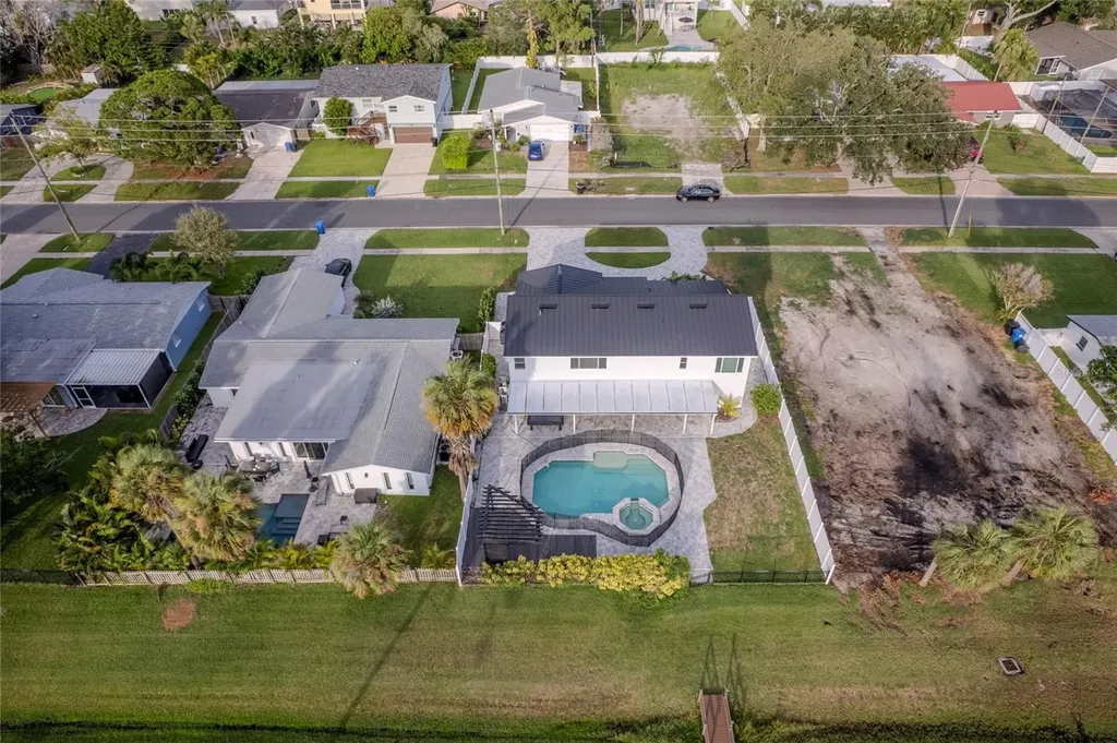 5400 Denver Street NE St Petersburg FL 33703