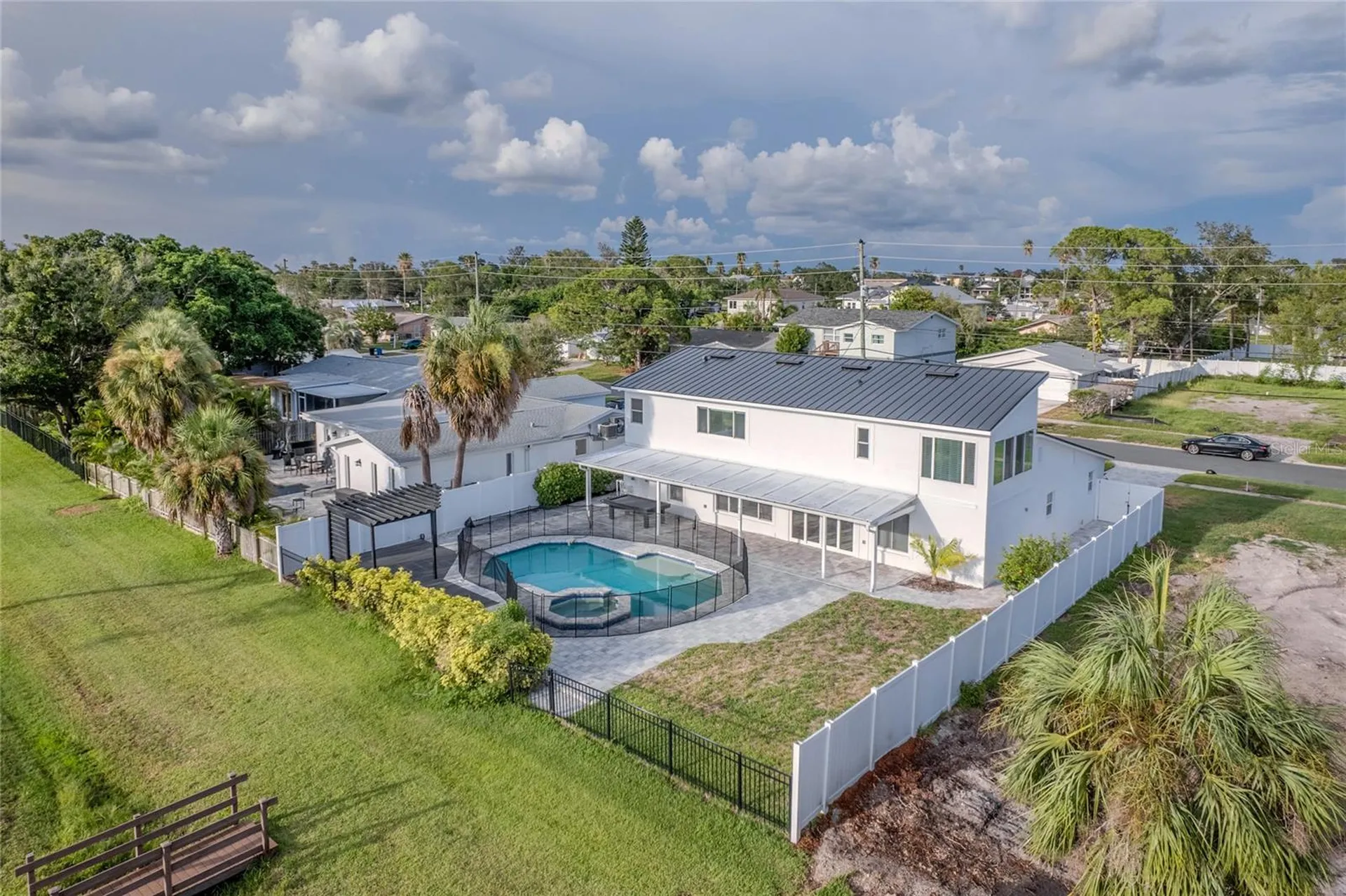 5400 Denver Street NE St Petersburg FL 33703