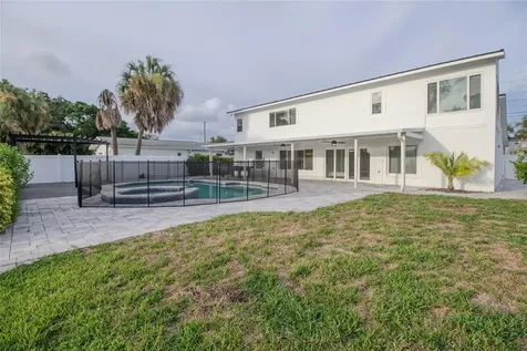 5400 Denver Street NE St Petersburg FL 33703
