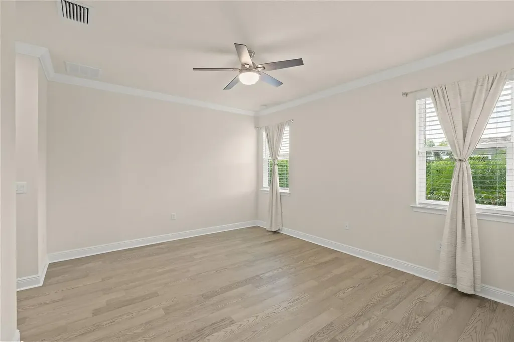 5690 Long Shore Loop Sarasota FL 34238