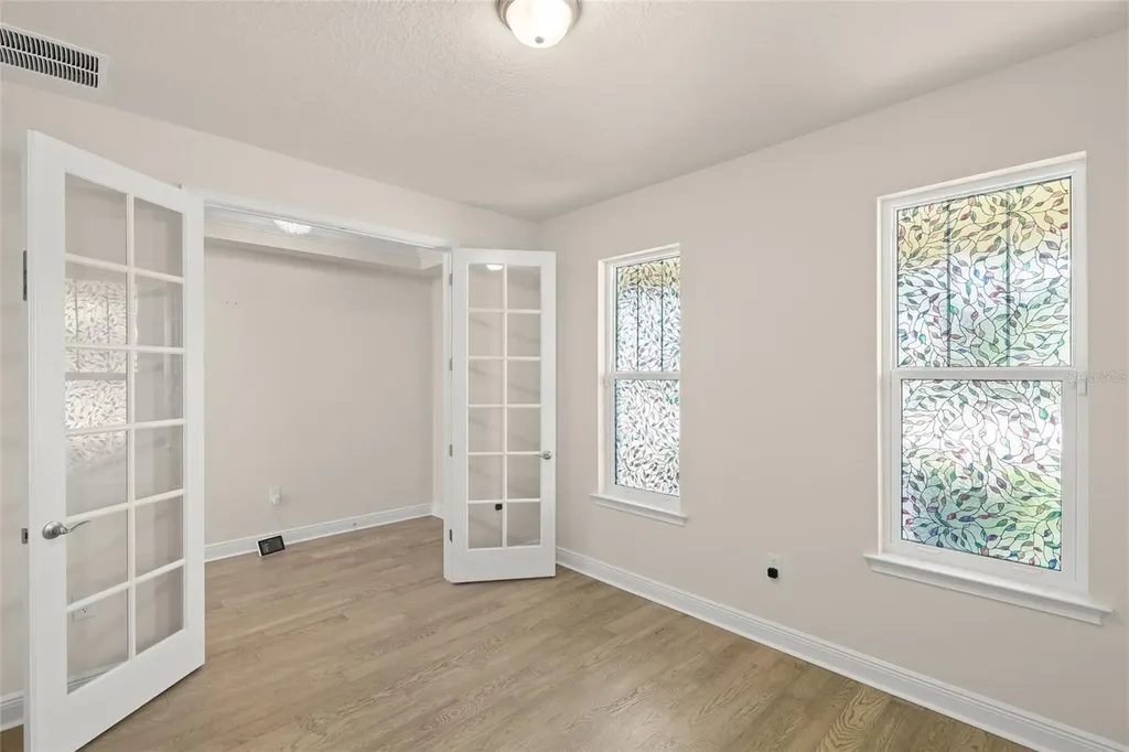 5690 Long Shore Loop Sarasota FL 34238