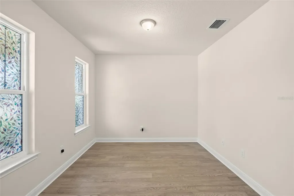 5690 Long Shore Loop Sarasota FL 34238