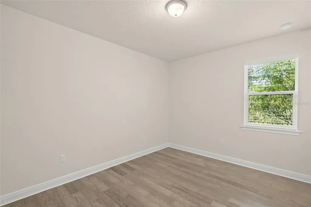 5690 Long Shore Loop Sarasota FL 34238