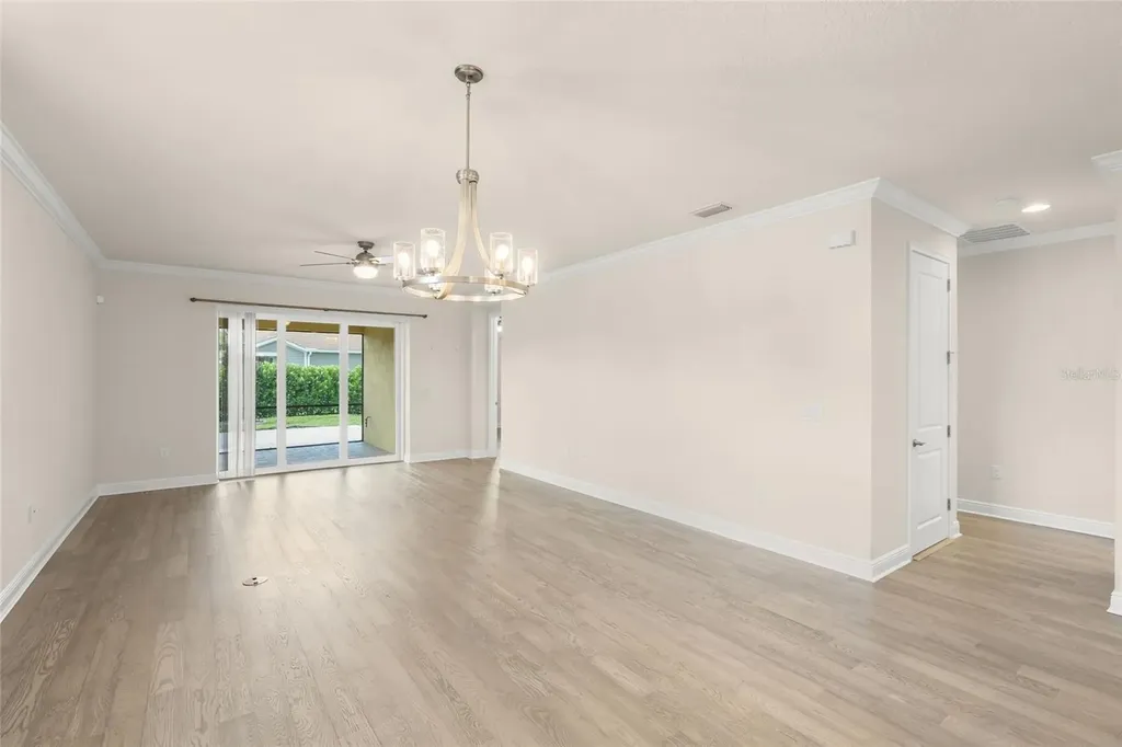 5690 Long Shore Loop Sarasota FL 34238