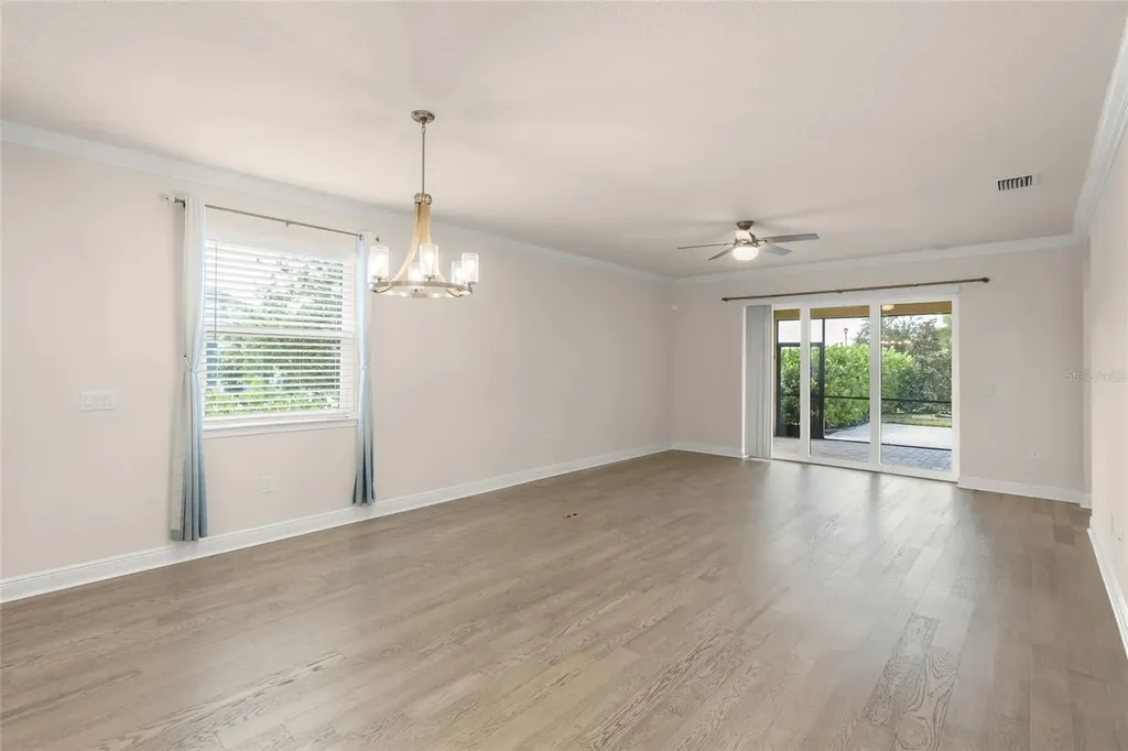 5690 Long Shore Loop Sarasota FL 34238